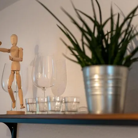 Lofts - Gemuetliches Fuer 3 - Naehe Marienkrankenhaus *