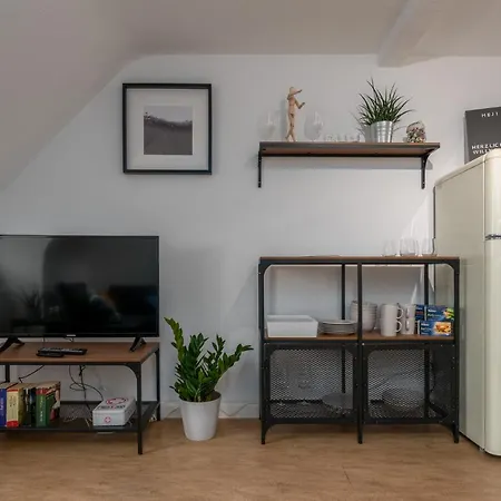 Lofts - Gemuetliches Fuer 3 - Naehe Marienkrankenhaus 卡塞尔