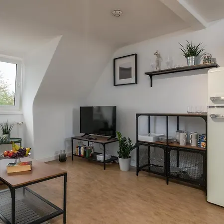 Lofts - Gemuetliches Fuer 3 - Naehe Marienkrankenhaus 公寓 卡塞尔