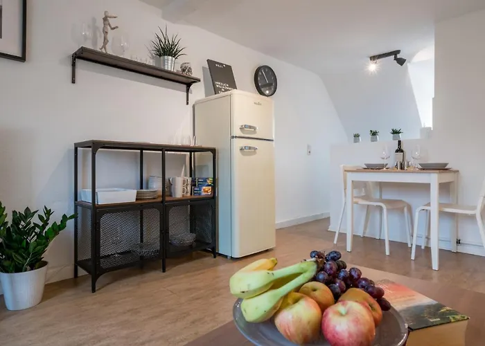 Lofts - Gemuetliches Fuer 3 - Naehe Marienkrankenhaus Apartament Kassel