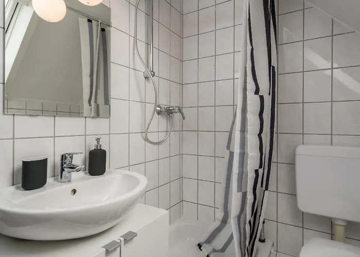 Lofts - Gemuetliches Fuer 3 - Naehe Marienkrankenhaus *